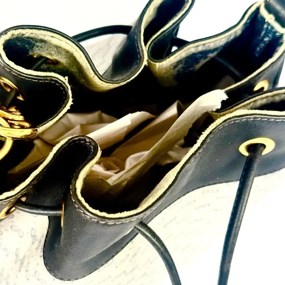 Gucci - Bucket Bag - Picture 8 of 10